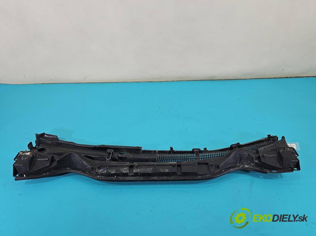 Toyota Auris II 2012-2018 1.6 16V 132  HP manual 97 kW 1598 cm3 5- torpédo 55708-02470 (Torpédo (plast pod čelným sklom))