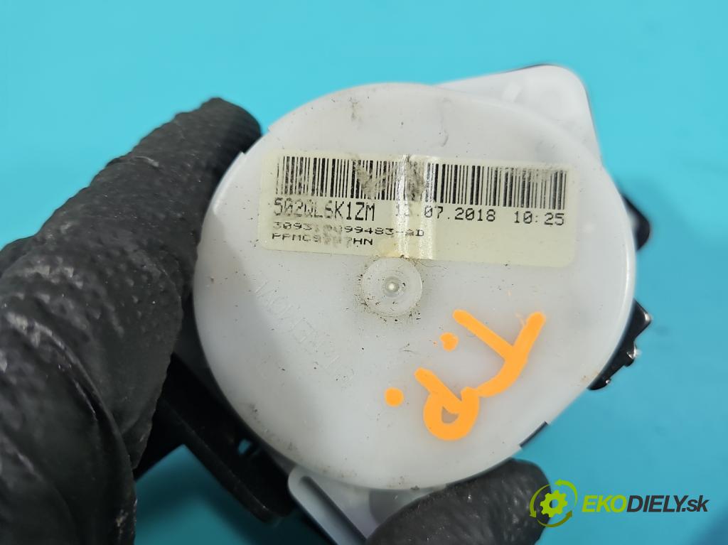 Toyota Auris II 2012-2018 1.6 16V 132  HP manual 97 kW 1598 cm3 5- pas bezpečnosť: zadné pravý 73360-02740