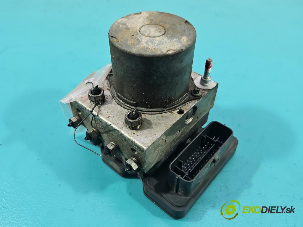 Toyota Auris II 2012-2018 1.6 16V 132 hp manual 97 kW 1598 cm3 5- čerpadlo abs 44540-02520 (Pumpa ABS)