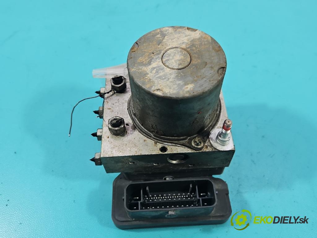 Toyota Auris II 2012-2018 1.6 16V 132 hp manual 97 kW 1598 cm3 5- čerpadlo abs 44540-02520 (Pumpa ABS)