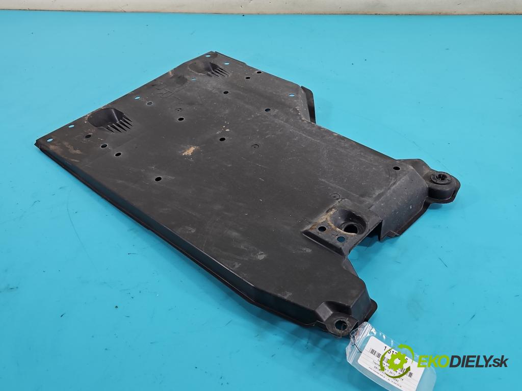 Toyota Auris II 2012-2018 1.6 16V 132 hp manual 97 kW 1598 cm3 5- kryt plastová 58165-02040