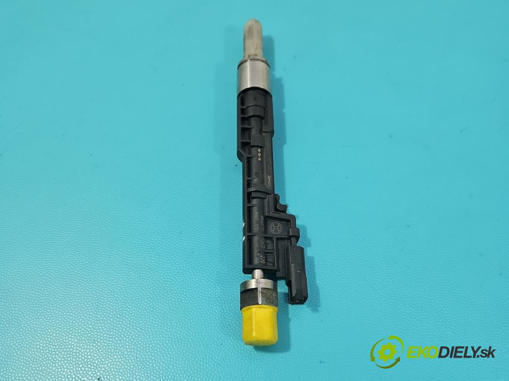 Bmw 5 F10 2010-2017 2.0b 184 hp automatic 135 kW 1997 cm3 4- vstřikovač 0261500109 (Vstřikovač paliva)