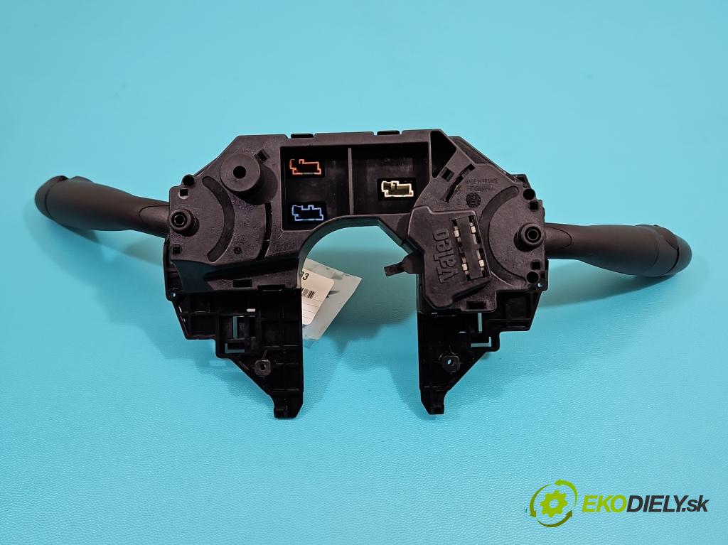 Citroen C4 I 2004-2011 1.6 16v 109 HP manual 80 kW 1587 cm3 5- prepínač komplex: 96554962XT (Prepínacie páčky pod volantom)