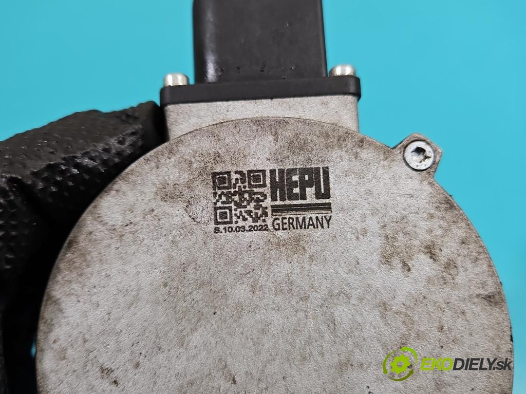 Bmw 5 F10 2010-2017 2.0b 184 hp automatic 135 kW 1997 cm3 4- čerpadlo vody  (Vodní pumpa)