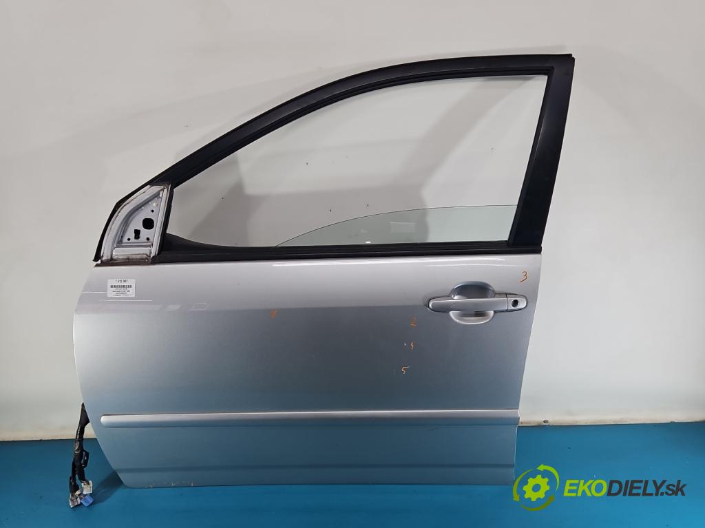 Toyota Corolla E12 2001-2009 1.6 vvti 110 HP manual 81 kW 1598 cm3 5- dvere predné ľavé  (Kľučka dverí ostatné)