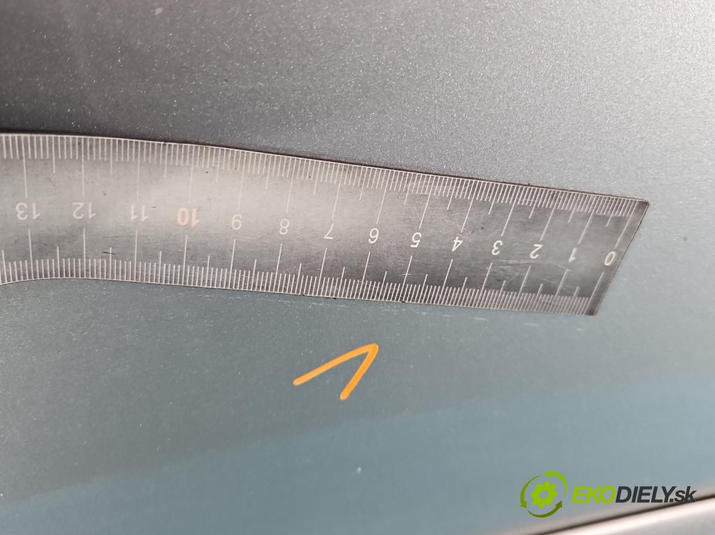 Toyota Corolla E12 2001-2009 1.6 vvti 110 HP manual 81 kW 1598 cm3 5- dvere zadné ľavé  (Kľučka dverí ostatné)