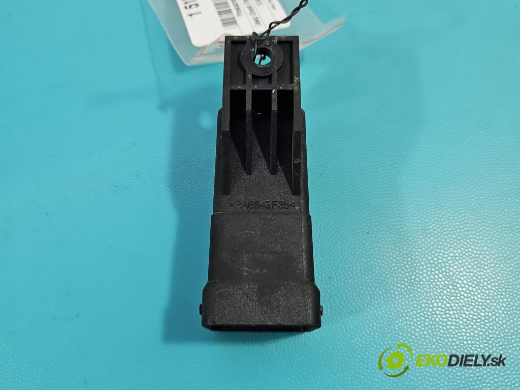 Jeep Grand Cherokee WK2 IV 2010-2021 3.0 CRD 250 HP automatic 184 kW 2987 cm3 5- Relé: svíčky: zařicích: 0281003117 (Relé)