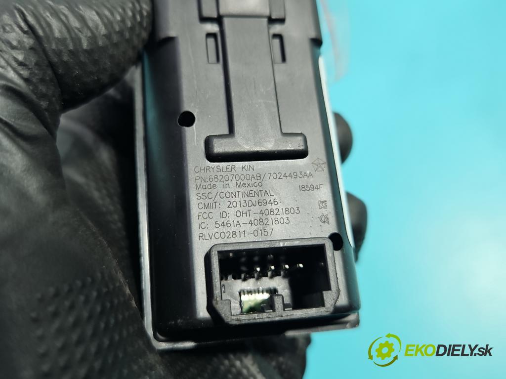 Jeep Grand Cherokee WK2 IV 2010-2021 3.0 CRD 250 HP automatic 184 kW 2987 cm3 5- prepínač ostatné 68207000AB