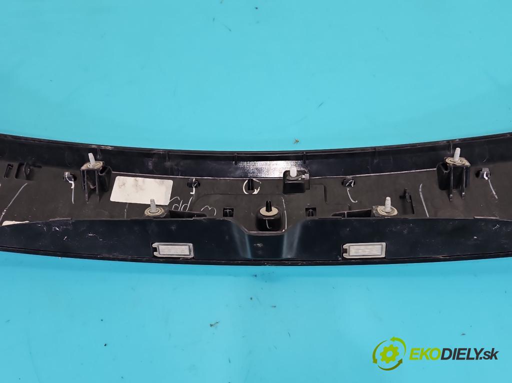 Jeep Grand Cherokee WK2 IV 2010-2021 3.0 CRD 250 hp automatic 184 kW 2987 cm3 5- zaslepka: zadní 1WD55TRMAD