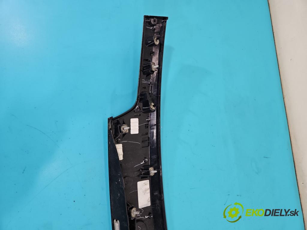 Jeep Grand Cherokee WK2 IV 2010-2021 3.0 CRD 250 hp automatic 184 kW 2987 cm3 5- zaslepka: zadní 1WD55TRMAD