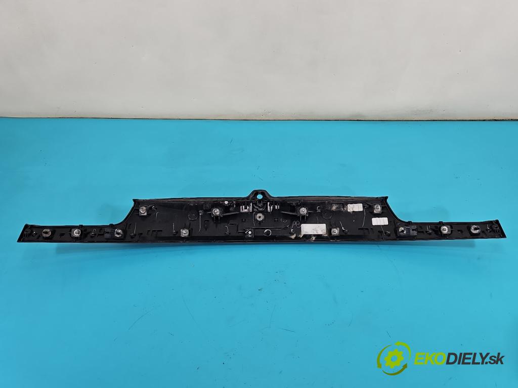 Jeep Grand Cherokee WK2 IV 2010-2021 3.0 CRD 250 hp automatic 184 kW 2987 cm3 5- zaslepka: zadní 1WD55TRMAD