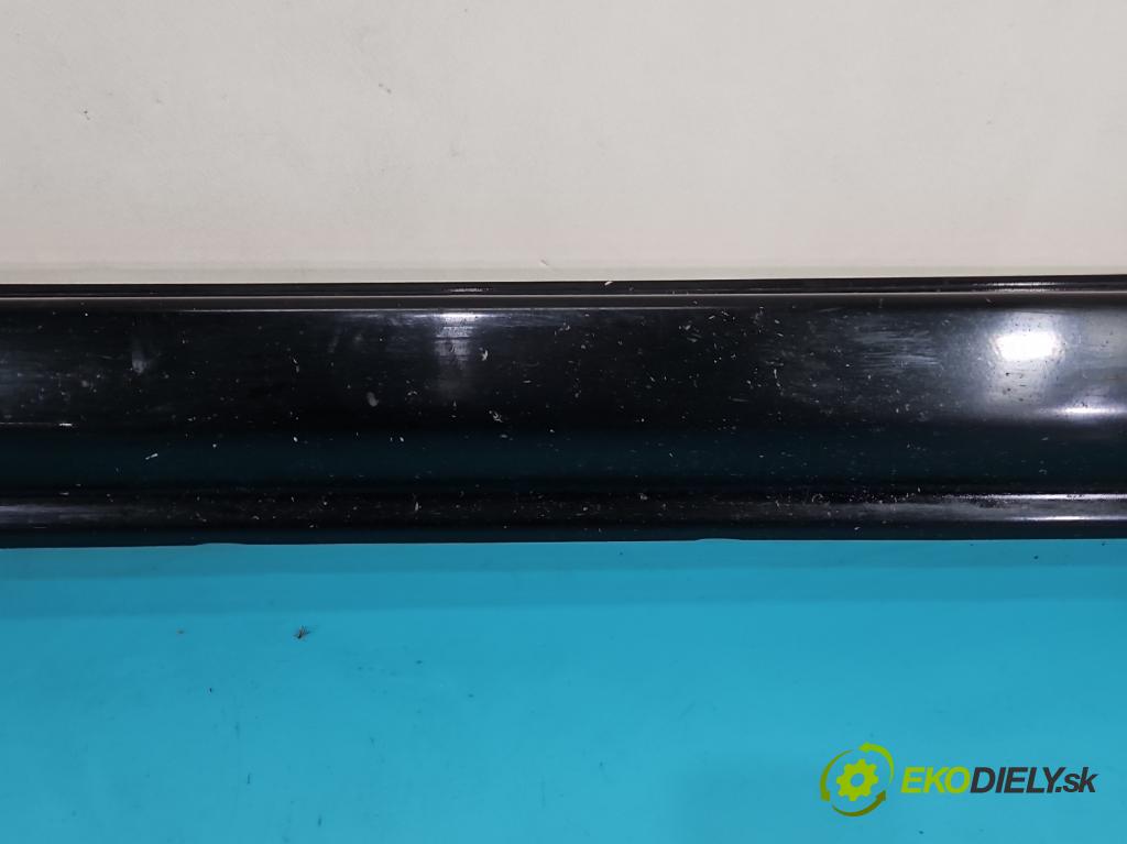 Jeep Grand Cherokee WK2 IV 2010-2021 3.0 CRD 250 HP automatic 184 kW 2987 cm3 5- lišta práh: pravé  (Lišta prahová)