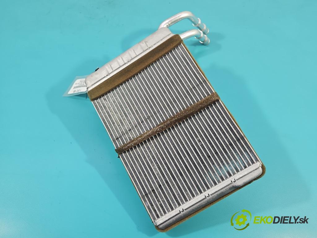 Jeep Grand Cherokee WK2 IV 2010-2021 3.0 CRD 250 hp automatic 184 kW 2987 cm3 5- radiátor T6099001 (Radiátor topení)