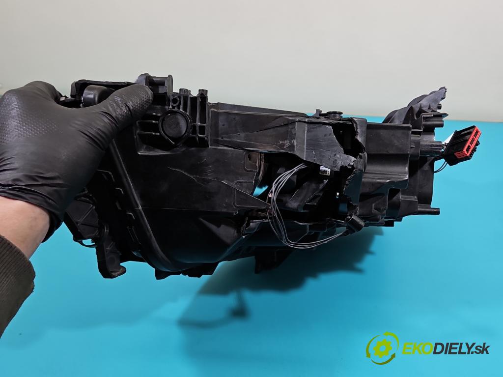 Opel Astra VI 2022- 1.5 cdti 131 HP manual 96 kW 1499 cm3 5- Reflektor: pravý 9850326680 (Svetlo predné pravé)