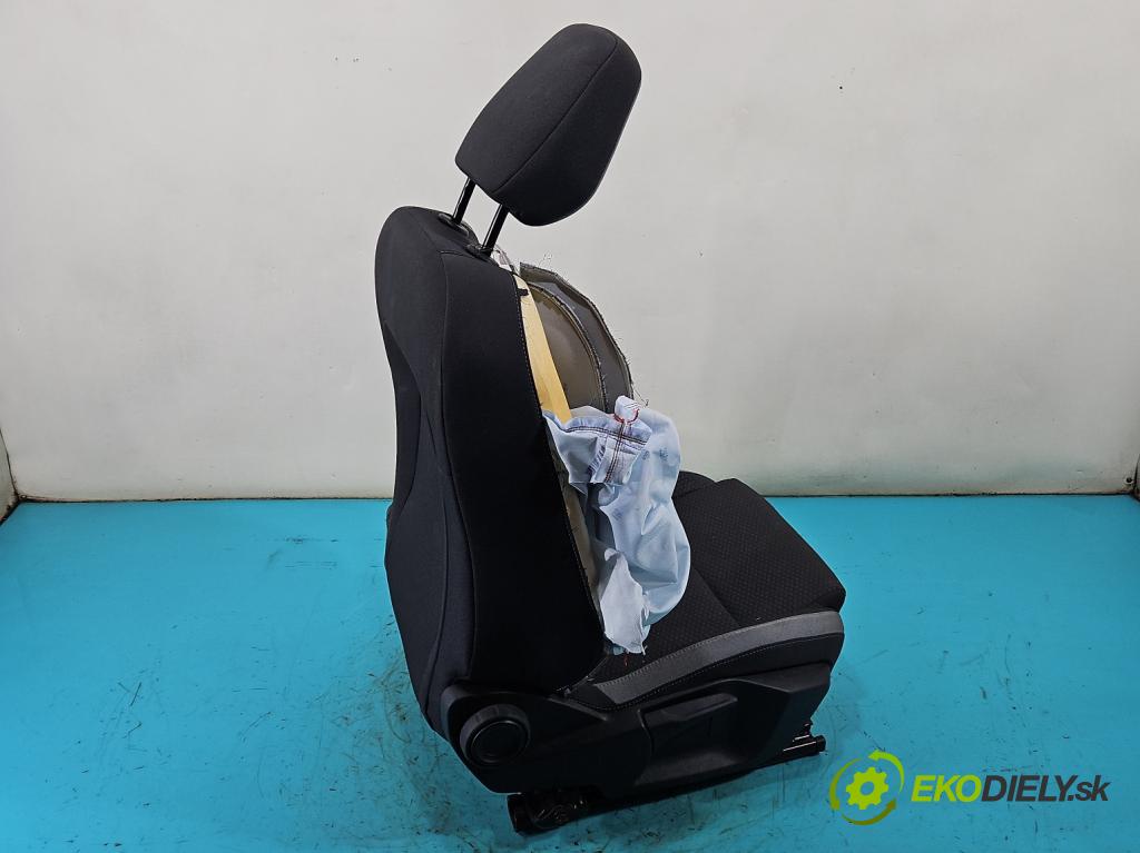 Opel Astra VI 2022- 1.5 cdti 131 hp manual 96 kW 1499 cm3 5- Sedadlo pravý  (Sedadlo)