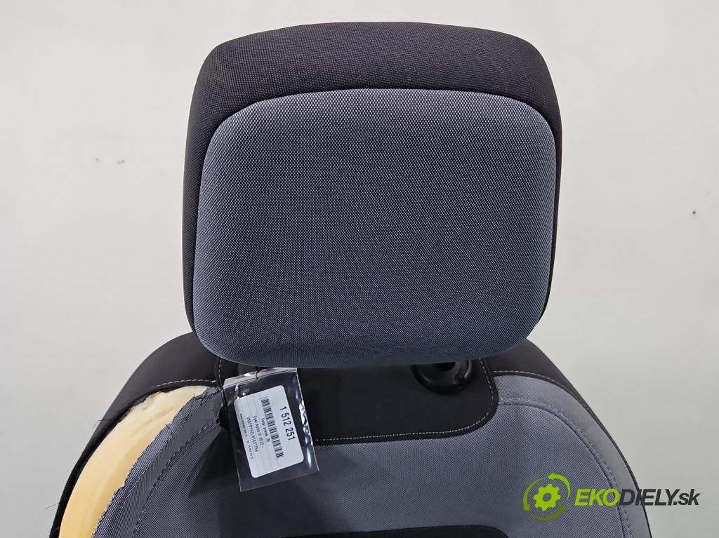 Opel Astra VI 2022- 1.5 cdti 131 hp manual 96 kW 1499 cm3 5- Sedadlo pravý  (Sedadlo)