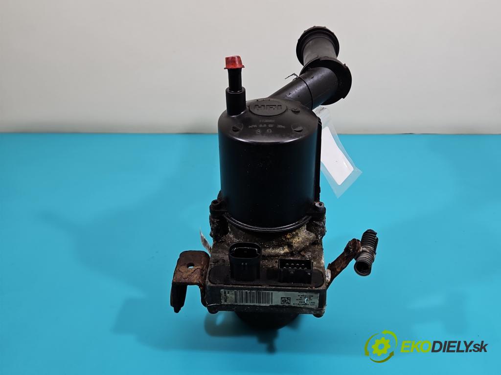 Citroen C4 I 2004-2011 1.6 16v 109 hp manual 80 kW 1587 cm3 5- čerpadlo posilovač 9657613480 (Servočerpadlo)