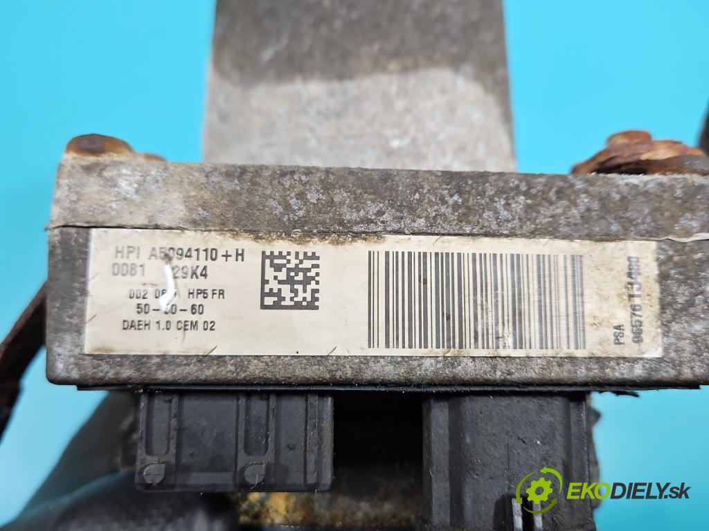 Citroen C4 I 2004-2011 1.6 16v 109 hp manual 80 kW 1587 cm3 5- čerpadlo posilovač 9657613480 (Servočerpadlo)