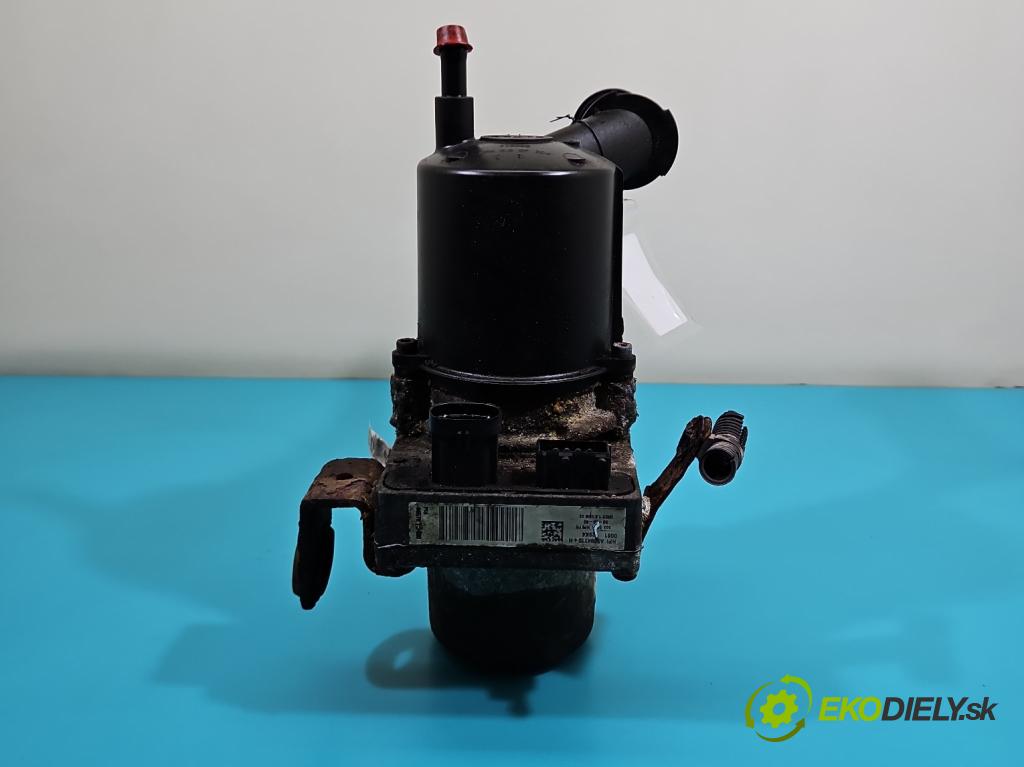 Citroen C4 I 2004-2011 1.6 16v 109 hp manual 80 kW 1587 cm3 5- čerpadlo posilovač 9657613480 (Servočerpadlo)