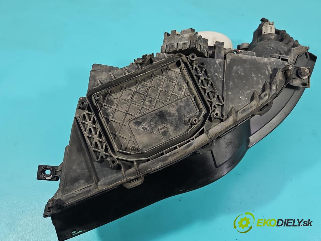 Subaru Legacy IV 2004-2009 2.0 B boxer 137 HP manual 101 kW 1994 cm3 5- Reflektor: pravý 100-20794 (Svetlo predné pravé)