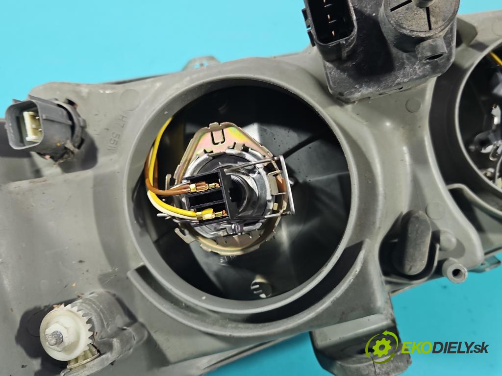 Honda Accord VI 1998-2002 1.8 16V 136 HP manual 100 kW 1850 cm3 5- Reflektor: pravý  (Svetlo predné pravé)