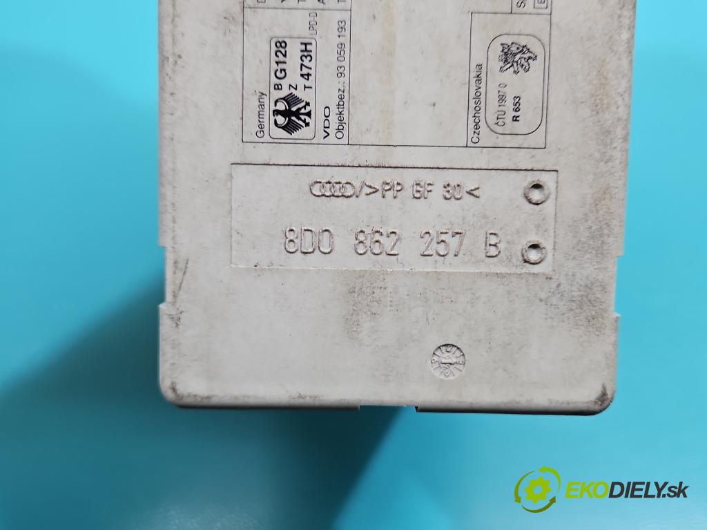 Audi A4 B5 1994-2001 2.5 tdi 150 hp manual 110 kW 2496 cm3 4- Centrálni: zámek: 8D0862257B