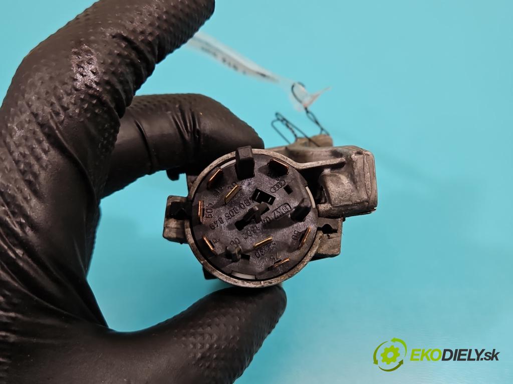 Audi A4 B5 1994-2001 2.5 tdi 150 HP manual 110 kW 2496 cm3 4- Spínačka 4B0905851C (Spínacia skrinka)