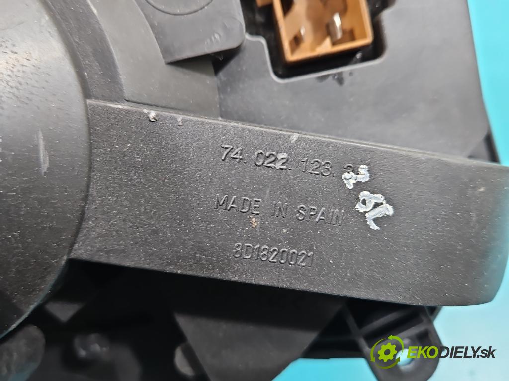 Audi A4 B5 1994-2001 2.5 tdi 150 hp manual 110 kW 2496 cm3 4- ventilátor vzduchu 740221233F