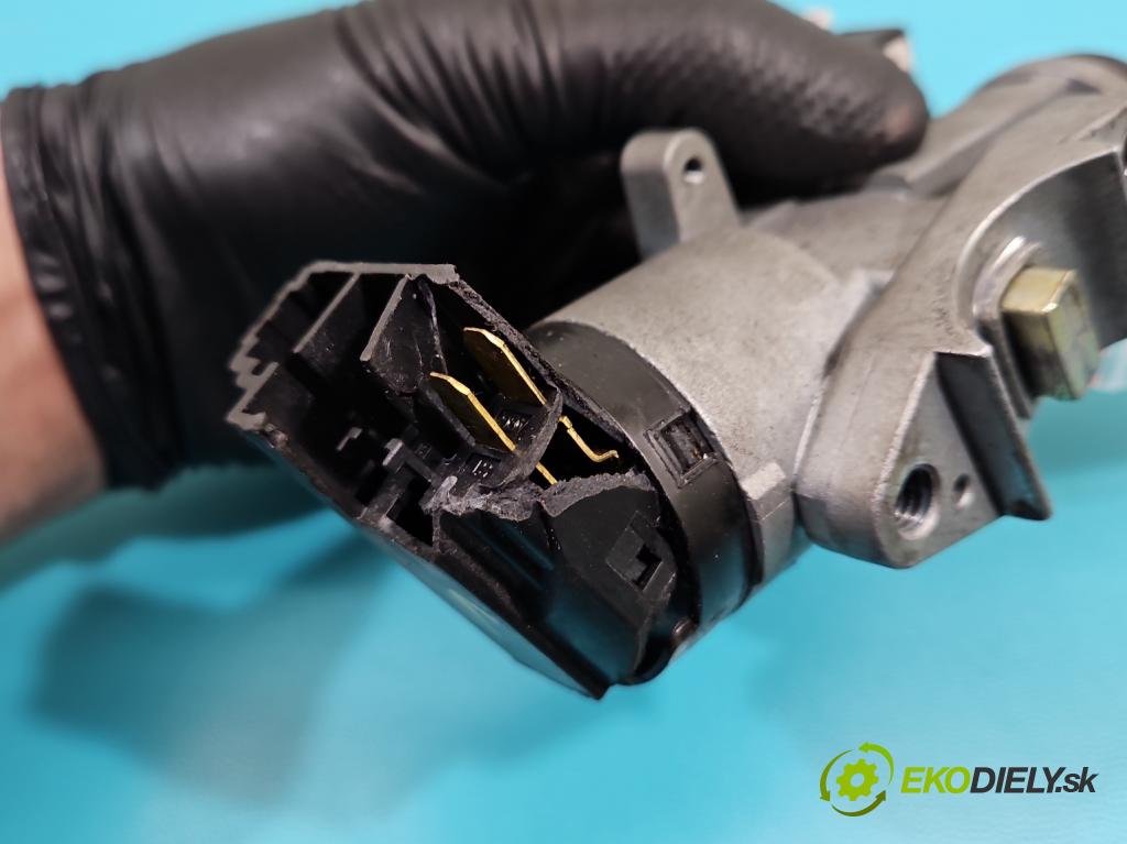 Chevrolet Spark II M200 2005-2010 1.0 67KM manual 49 kW 995 cm3 5- Spínačka 96465962 (Spínacia skrinka)