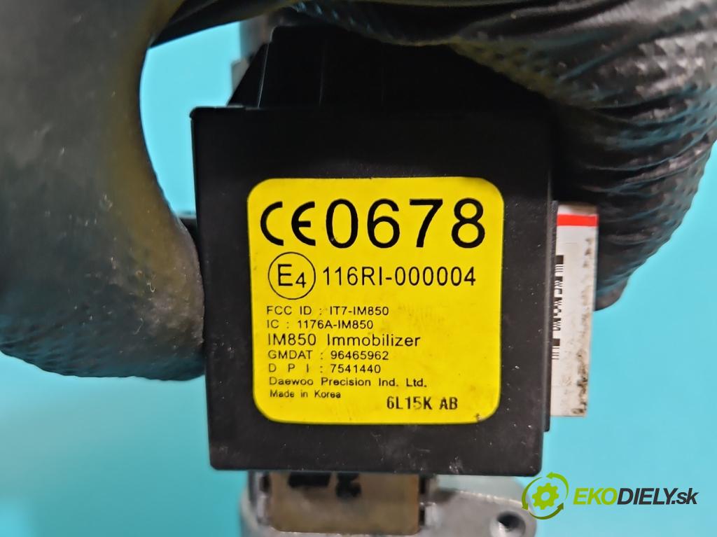 Chevrolet Spark II M200 2005-2010 1.0 67KM manual 49 kW 995 cm3 5- Spínačka 96465962 (Spínacia skrinka)