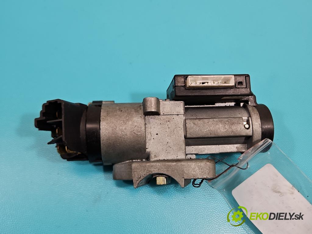 Chevrolet Spark II M200 2005-2010 1.0 67KM manual 49 kW 995 cm3 5- Spínačka 96465962 (Spínacia skrinka)