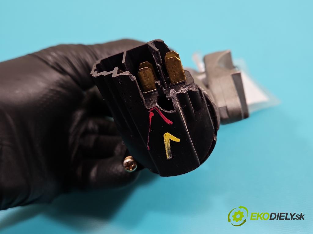 Chevrolet Spark II M200 2005-2010 1.0 67KM manual 49 kW 995 cm3 5- Spínačka 96465962 (Spínacia skrinka)