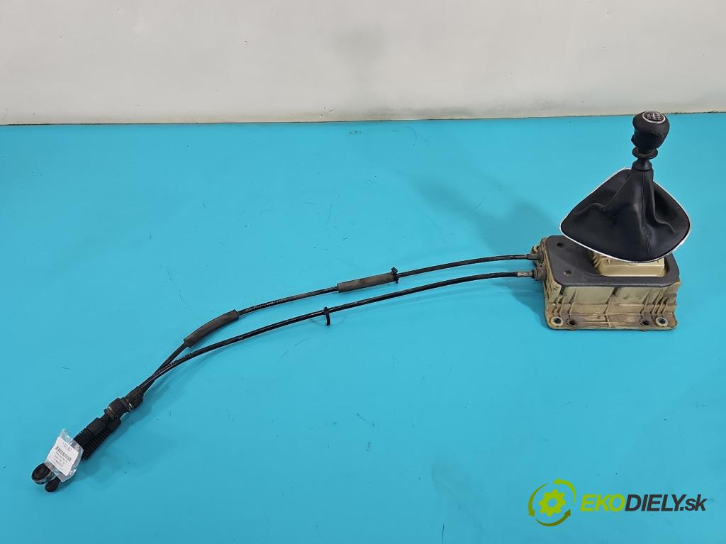 Fiat Bravo II 2007-2014 1.9 jtd 150 HP manual 110 kW 1910 cm3 5- Páka: Změny: stupeň,rýchlosť 553499500 (Rýchlostná páka (kulisa))