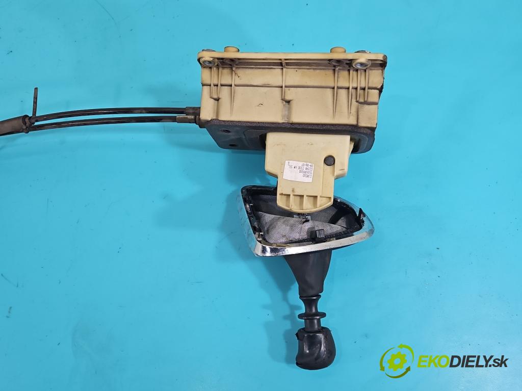 Fiat Bravo II 2007-2014 1.9 jtd 150 HP manual 110 kW 1910 cm3 5- Páka: Změny: stupeň,rýchlosť 553499500 (Rýchlostná páka (kulisa))