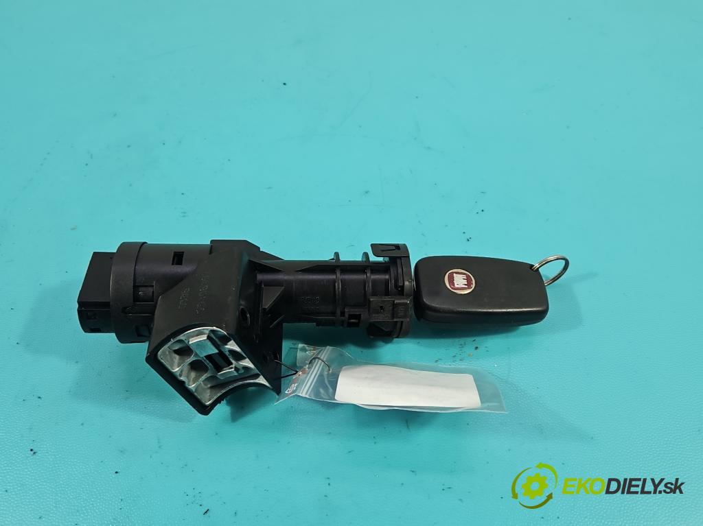 Fiat Bravo II 2007-2014 1.9 jtd 150 HP manual 110 kW 1910 cm3 5- Spínačka 51793869 (Spínacia skrinka)