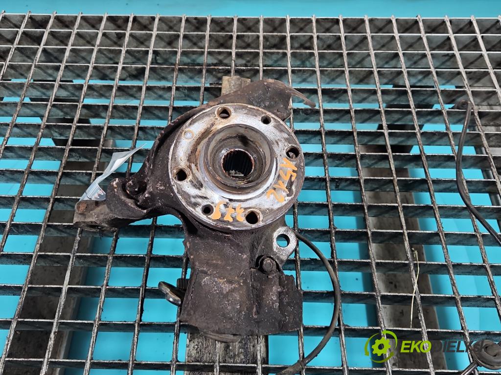 Fiat Bravo II 2007-2014 1.9 jtd 150 HP manual 110 kW 1910 cm3 5- náboj pravé  (Náboj kolesa)