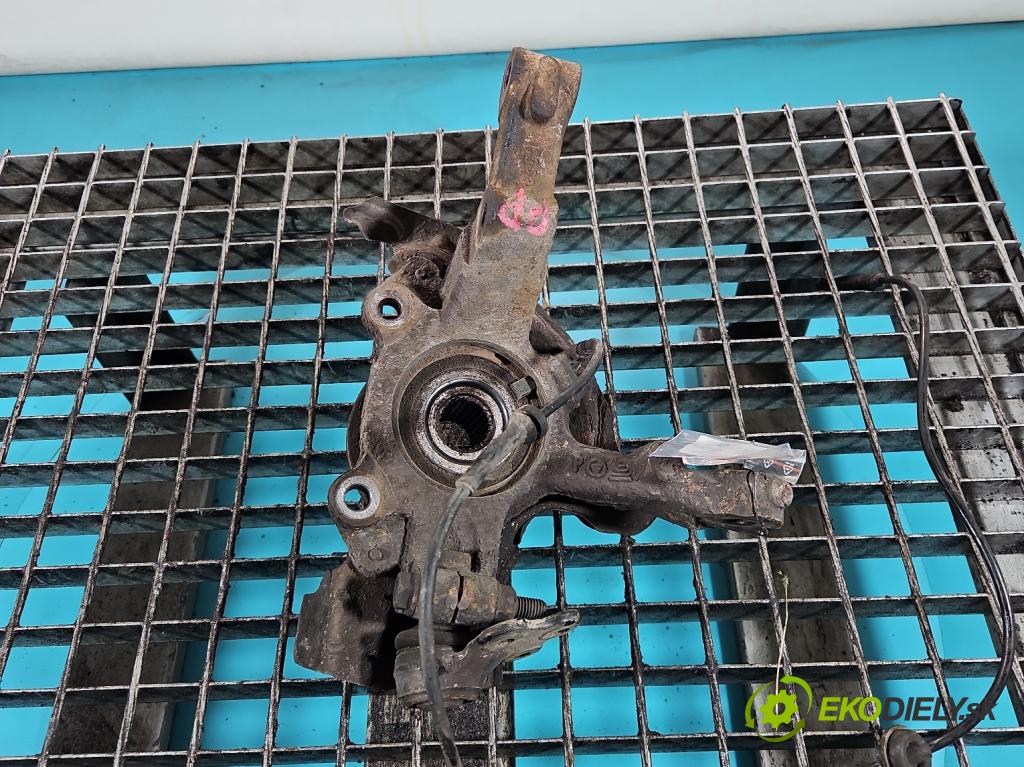 Fiat Bravo II 2007-2014 1.9 jtd 150 HP manual 110 kW 1910 cm3 5- náboj pravé  (Náboj kolesa)