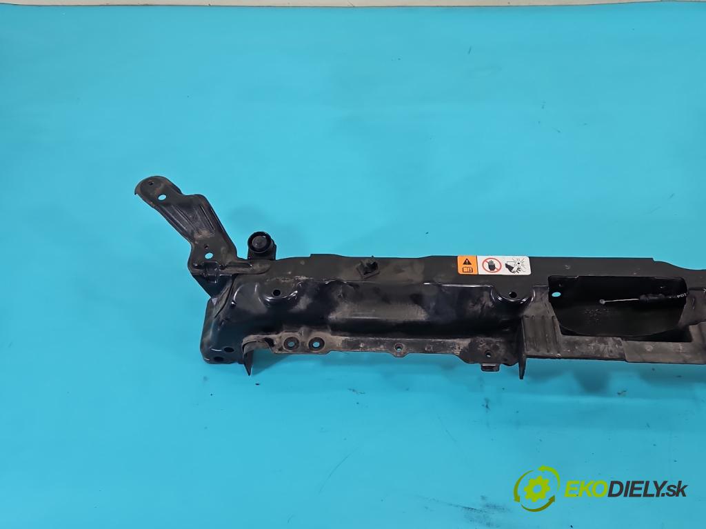 Hyundai I30 II 2012-2016 1.4 16V 100 hp manual 73.2 kW 1396 cm3 5- stěna přední  (Přední výztuha)