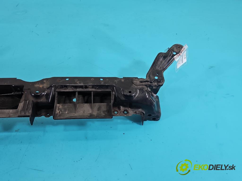 Hyundai I30 II 2012-2016 1.4 16V 100 hp manual 73.2 kW 1396 cm3 5- stěna přední  (Přední výztuha)