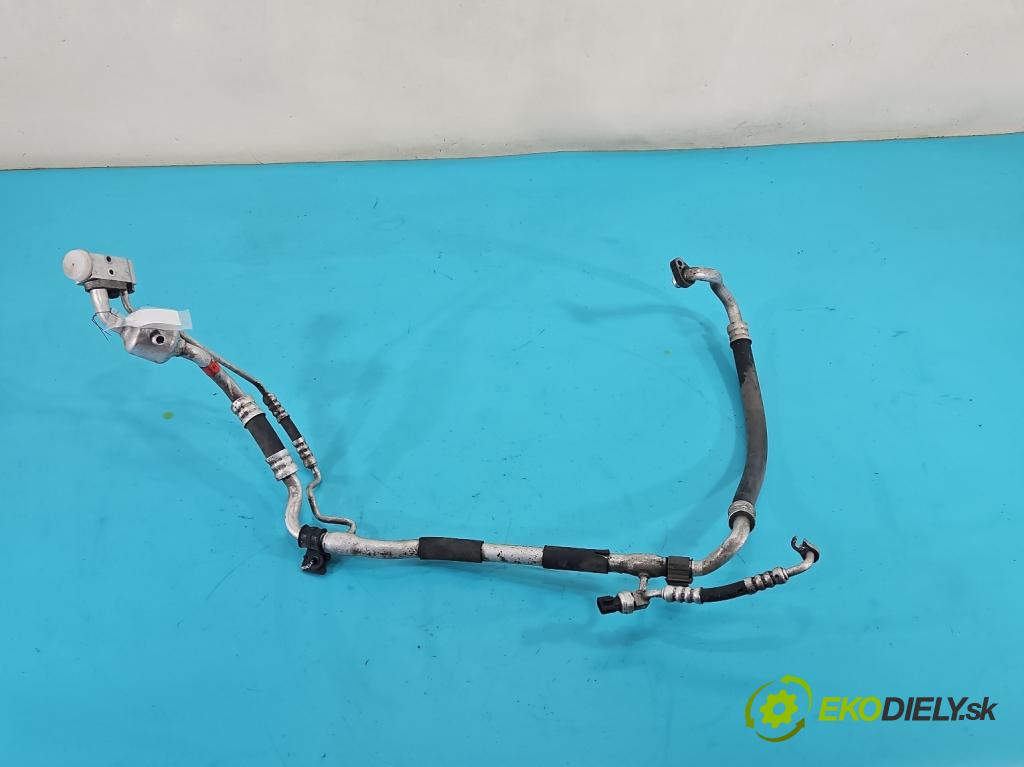Hyundai I30 II 2012-2016 1.4 16V 100 HP manual 73.2 kW 1396 cm3 5- rúrka klimatizácie 97775-A7050