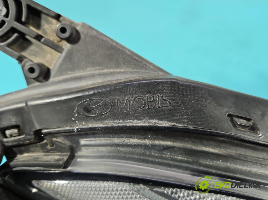 Hyundai I30 II 2012-2016 1.4 16V 100 HP manual 73.2 kW 1396 cm3 5- Reflektor: pravý 92102-A6100 (Svetlo predné pravé)