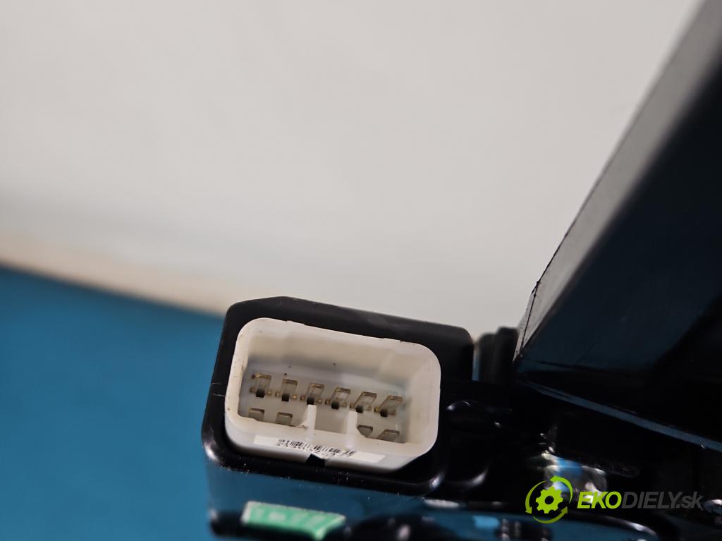 Suzuki Grand Vitara II 2005-2014 2.0 16V 140 hp manual 103 kW 1995 cm3 5- Střešní okno: 78710-65J00 (Sklo karoserie)