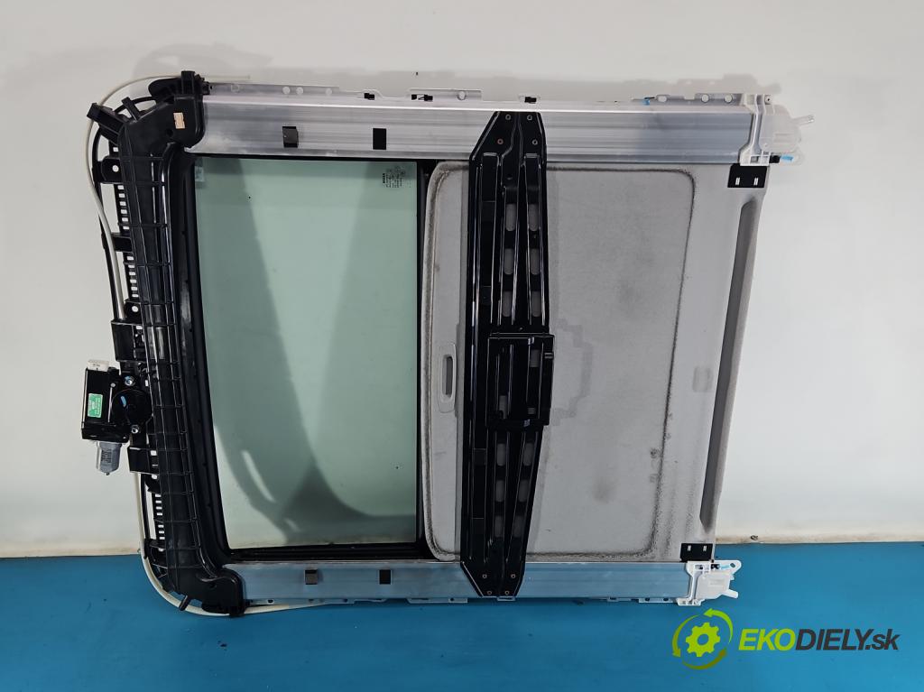 Suzuki Grand Vitara II 2005-2014 2.0 16V 140 hp manual 103 kW 1995 cm3 5- Střešní okno: 78710-65J00 (Sklo karoserie)