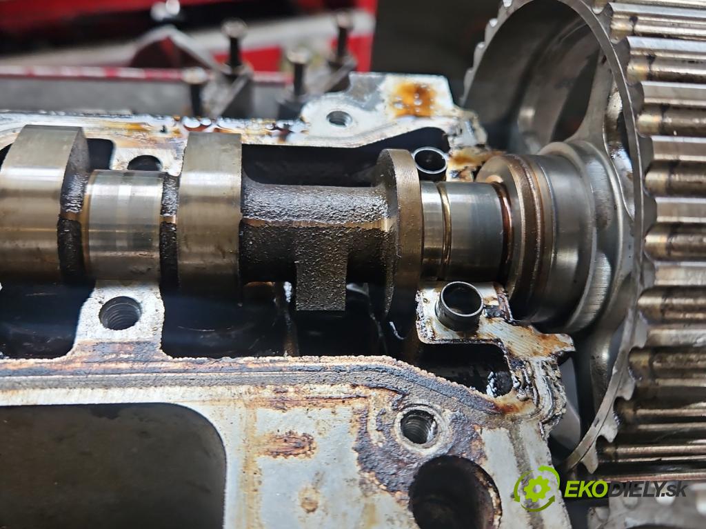 Ford Focus Mk2 2004-2011 1.6 16V 101 hp manual 74 kW 1596 cm3 5- hlava motoru 4M5G-6090-XB