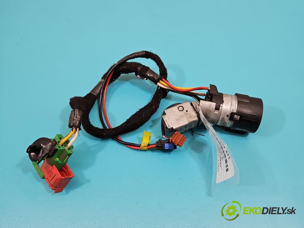 Peugeot 307 1.6 16V 109 HP manual 80 kW 1587 cm3 5- Spínačka  (Spínacia skrinka)