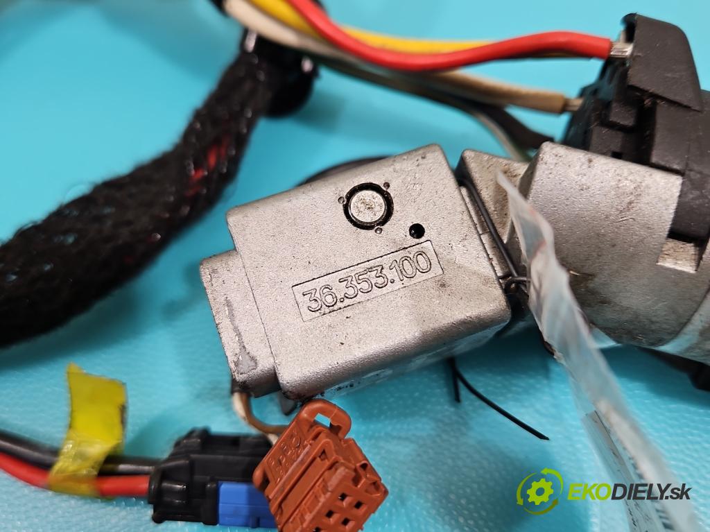 Peugeot 307 1.6 16V 109 HP manual 80 kW 1587 cm3 5- Spínačka  (Spínacia skrinka)