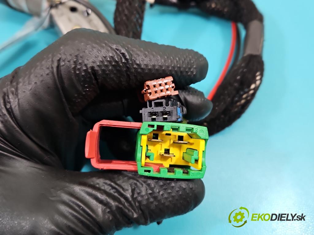 Peugeot 307 1.6 16V 109 HP manual 80 kW 1587 cm3 5- Spínačka  (Spínacia skrinka)