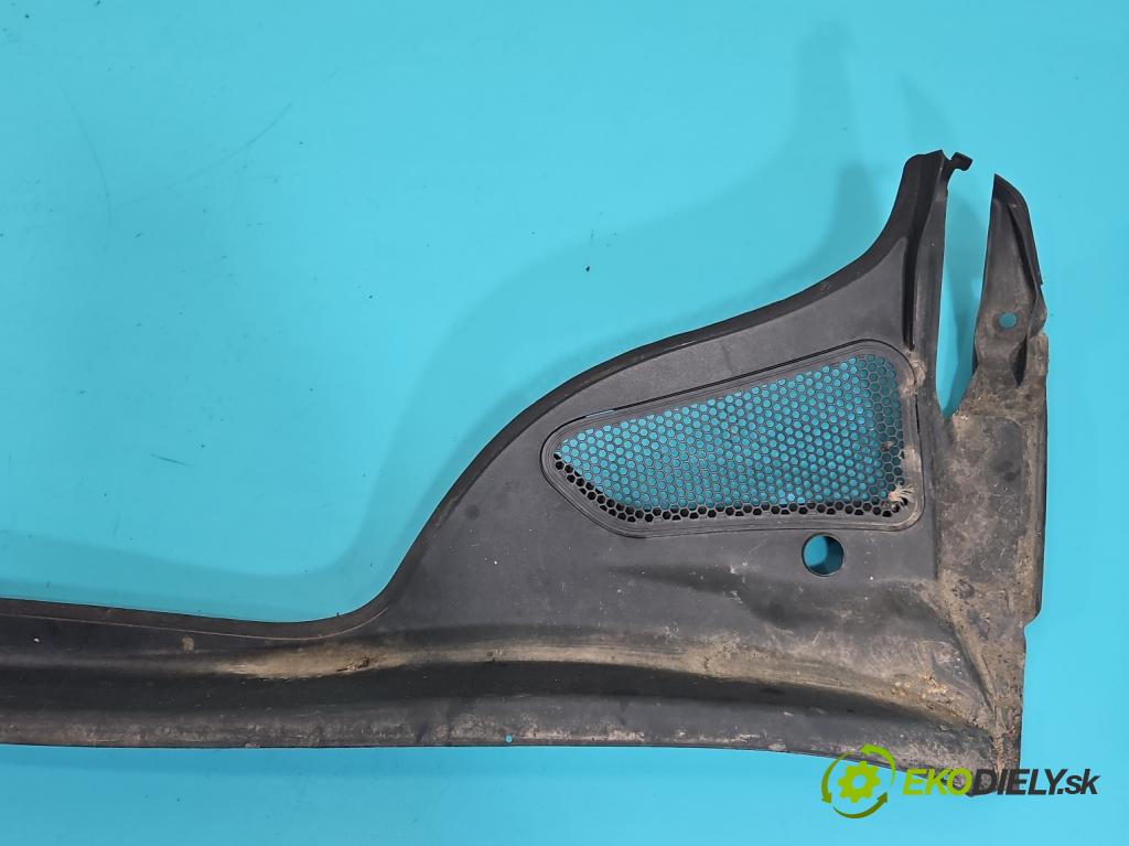 Peugeot 307 1.6 16V 109 HP manual 80 kW 1587 cm3 5- torpédo 9638958780 (Torpédo (plast pod čelným sklom))