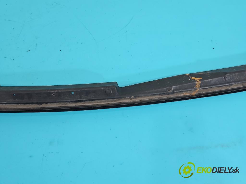 Peugeot 307 1.6 16V 109 HP manual 80 kW 1587 cm3 5- torpédo 9638958780 (Torpédo (plast pod čelným sklom))