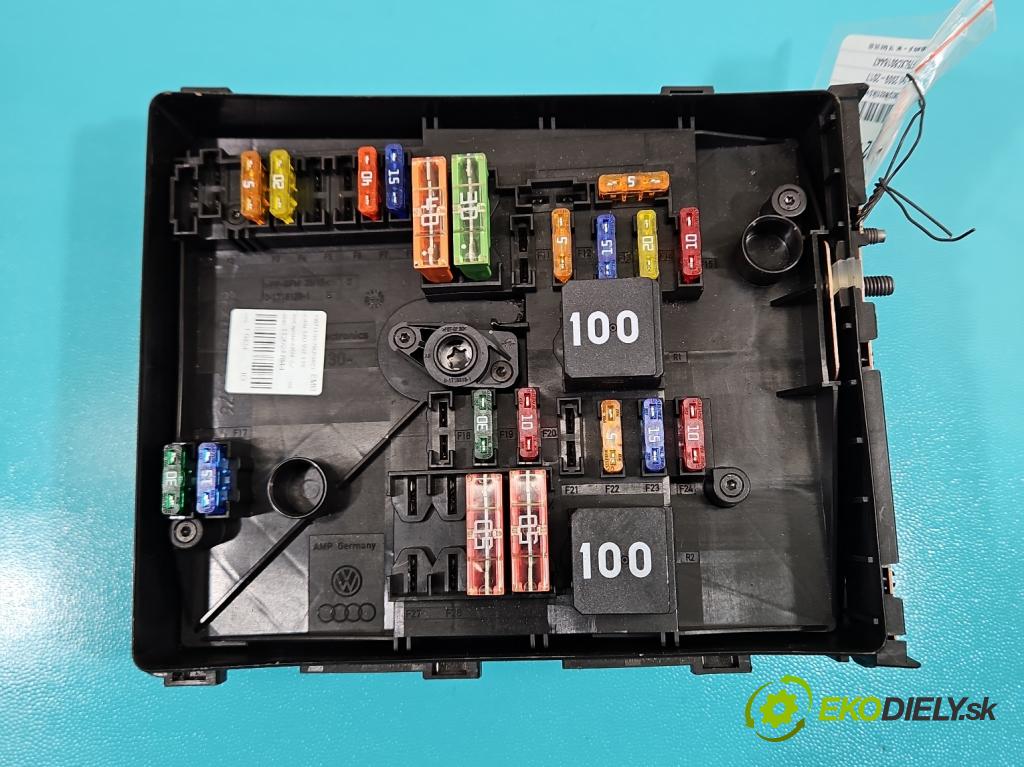 Skoda Yeti 2009-2017 1.2 TSI 105 hp manual 77 kW 1197 cm3 5- skříňka pojistková 1K0937118 (Pojistková skříňka)